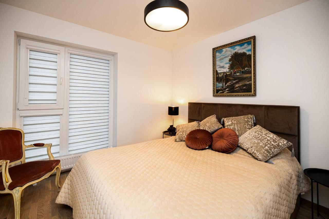 Ziedu Apartamentai Apartment Klaipeda Ngoại thất bức ảnh